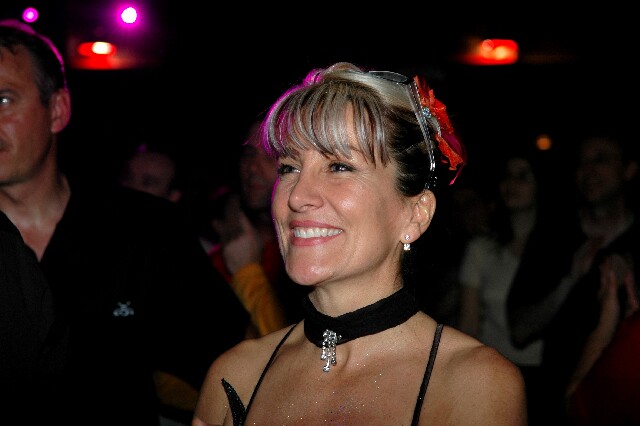 min 2007 11 10 fous swing 433